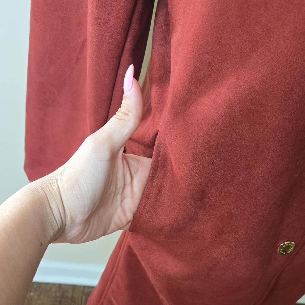 Marc New York Rust Burnt Orange Suede Jacket – 1X, Timeless Fall Layer with Gold - Picture 4 of 9